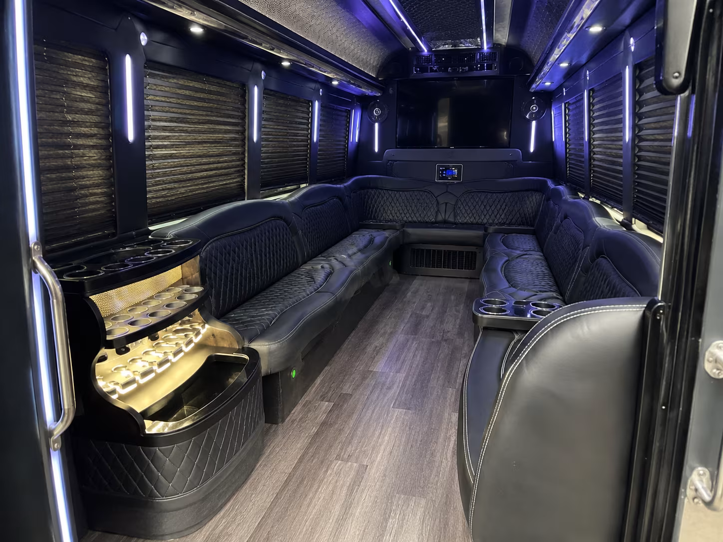 Cape Coral Birthday, Sweet 16, & Quinceañera Party Bus Rentals