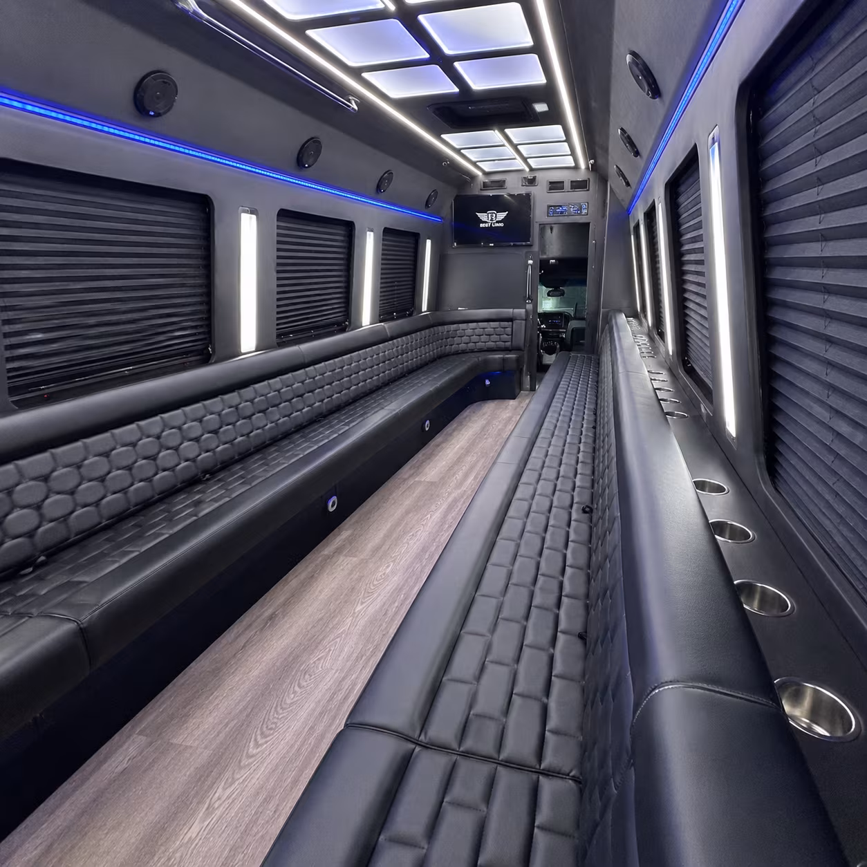 Fort Myers Birthday, Sweet 16, & Quinceañera Transportation group transportation