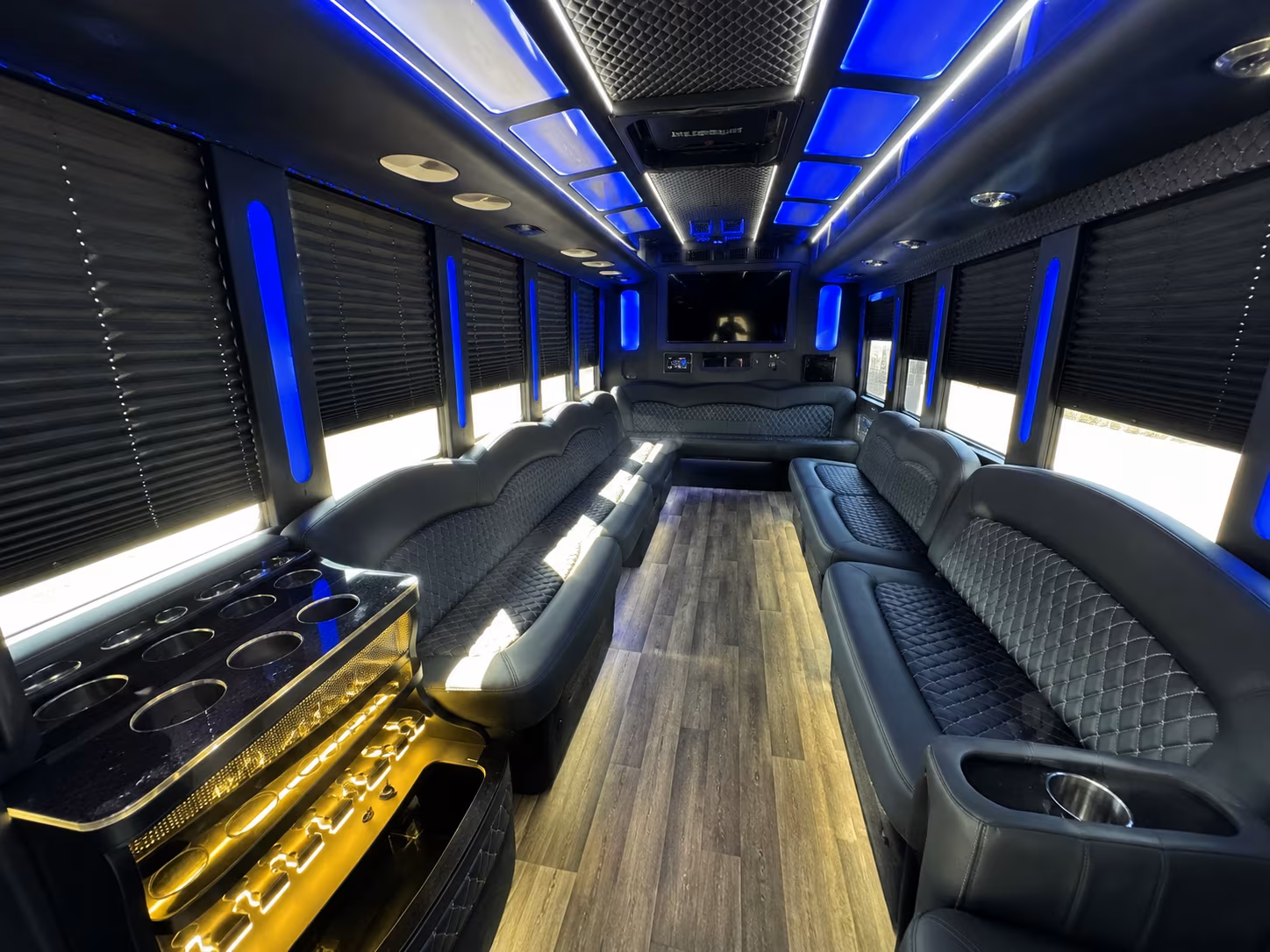 Fort Myers Prom & Homecoming Transportation party bus exterior
